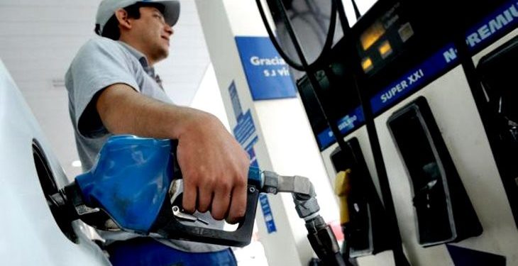 Por la cuarentena obligatoria, la demanda de combustibles cayó un 85% en Argentina 1 2024