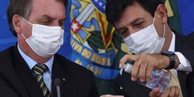 Jair Bolsonaro echó al ministro de Salud Luiz Mandetta 1 2024