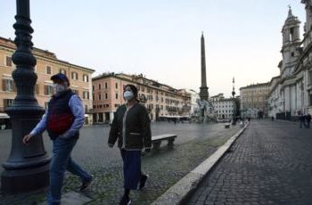 Italia suma 604 muertos en un día, pero reduce los contagios 17 2024