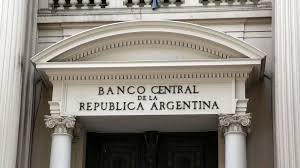 El Banco Central apuesta a reducir la pérdida de reservas y le pone velas al trigo 13 2024