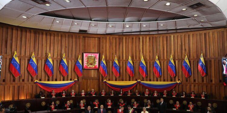 La Justicia chavista intervino otros dos partidos políticos de izquierda en Venezuela 1 2024