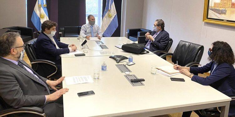 Llega una misión del FMI, en el marco de las negociaciones por un nuevo programa con la Argentina 1 2024