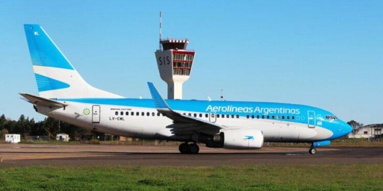 Aerolíneas Argentinas anunció que denunciará penalmente a quienes no cumplan con el pasaporte sanitario 1 2024