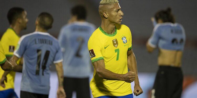 Brasil derrotó a Uruguay y sigue arriba en las posiciones 1 2024