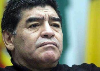 La marcha por Maradona se volvió concentración y Claudia y las hijas se fueron 11 2024