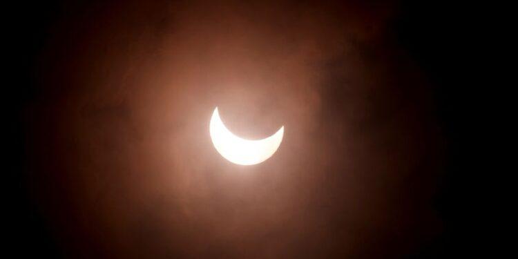 Eclipse solar: ¿desde dónde y cómo verlo este lunes? 1 2024