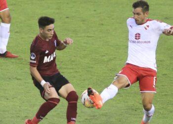 Independiente y Lanús no supieron sacarse ventajas en la ida de cuartos 19 2024