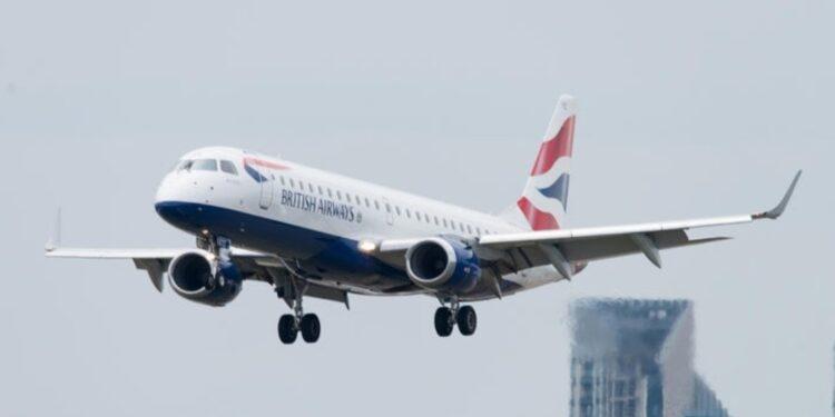 El Gobierno nacional suspende el ingreso de los vuelos de Gran Bretaña tras la aparición de una nueva cepa de COVID-19 1 2024