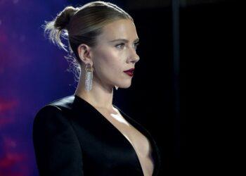 Scarlett Johansson reciéntemente casada: "No creo en la monogamia heterosexual" 15 2024
