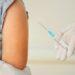 Las personas vacunadas contra el COVID-19 no transmiten el virus ni se enferman, según la directora de los CDC de Estados Unidos 3 2024