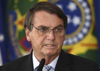 Según Bolsonaro, Brasil está "yendo bien" y es un "ejemplo" contra el coronavirus 15 2024