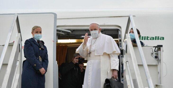 Francisco aterrizó en Irak en la primera visita de un papa al país 1 2024