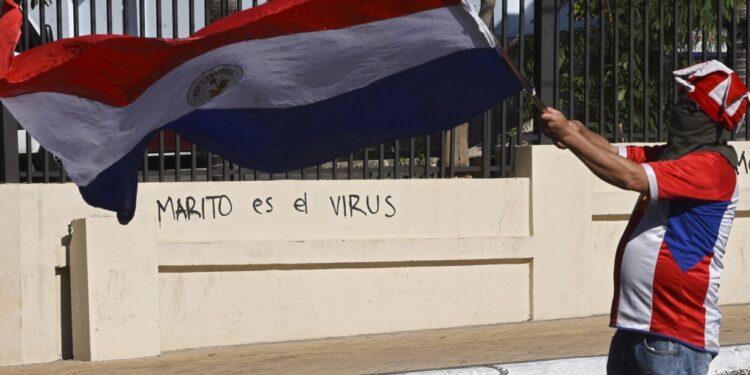 Paraguay: en el tercer día seguido de protestas creció el reclamo para que renuncie Abdo Benítez 1 2024