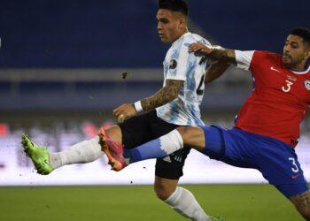 Argentina mostró dos caras de su juego y empató ante Chile 11 2024