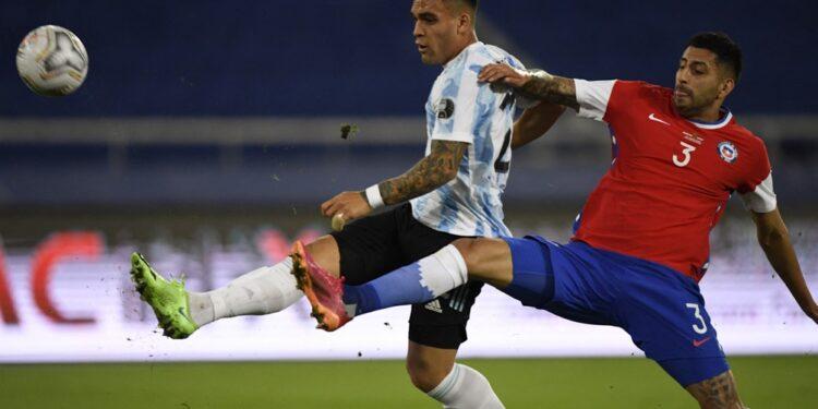 Argentina mostró dos caras de su juego y empató ante Chile 1 2024