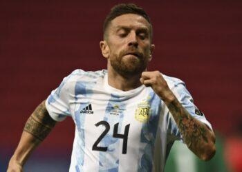 Argentina, sin mostrar su mejor cara, aguantó la diferencia y venció a Paraguay 13 2024