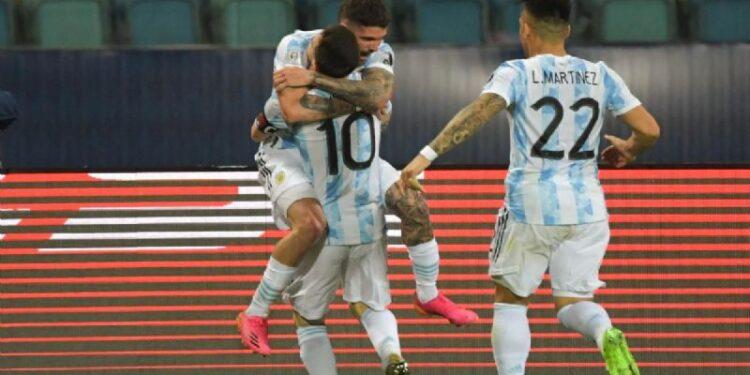 Argentina le ganó por penales a Colombia y jugará la final de la Copa América ante Brasil 1 2024