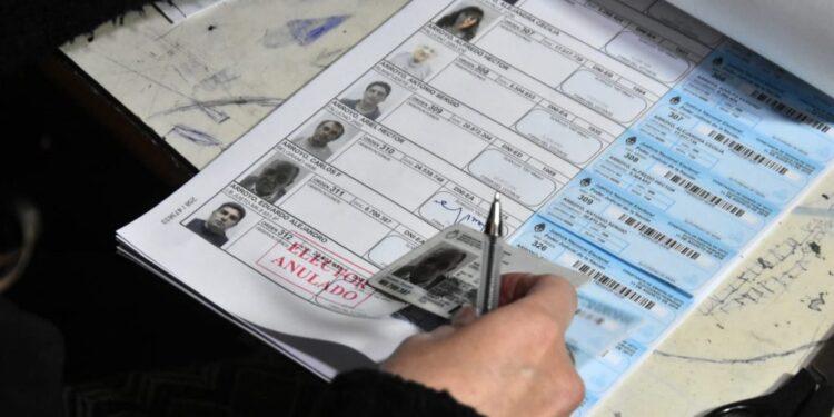 Dónde voto: ya está disponible online el padrón de las elecciones legislativas nacionales 1 2024