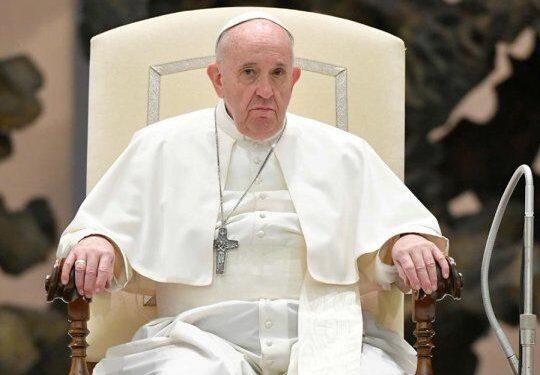 Milán: interceptaron una carta con tres balas dirigida al papa Francisco 1 2024