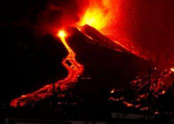 La lava del volcán en Canarias lleva arrasadas 154 hectáreas y 320 edificaciones 12 2024