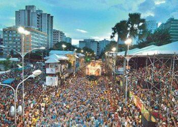 El carnaval de Bahía fue cancelado por temor a un brote de Covid-19 1 2024