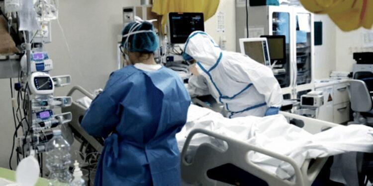 Un 22% de la ocupación de camas de terapia intensiva en Argentina es por coronavirus 1 2024