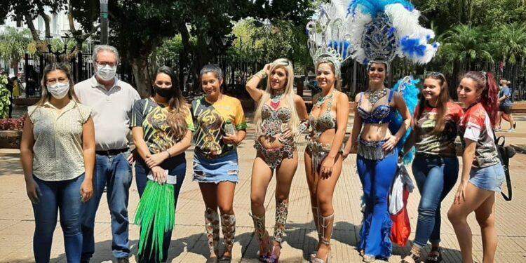 Apóstoles abrirá la temporada 2022 de los Carnavales Misioneros 1 2024