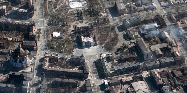 Ucrania denunció un ataque ruso en Mariupol a una escuela que servía de refugio 1 2024