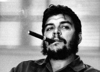 El militar que mató al "Che" Guevara murió a los 80 años en Bolivia 19 2024