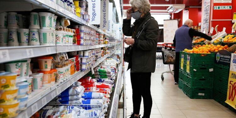 Acuerdan con empresas y supermercados retrotraer los precios al 10 de marzo 1 2024