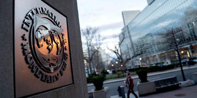El FMI advierte al Gobierno que el ajuste no recaiga en los pobres y jubilados 1 2024