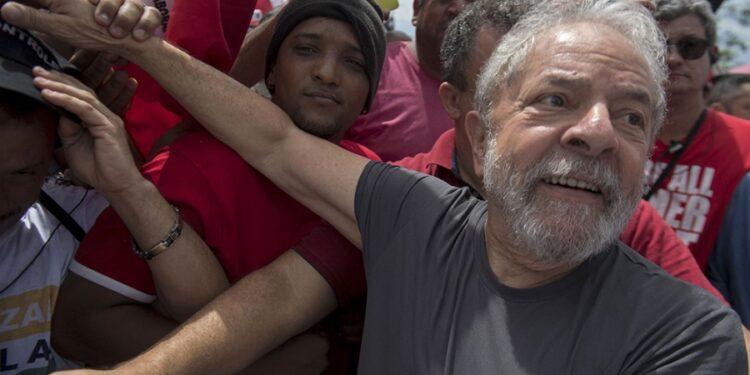 Lula amplió su ventaja y podría vencer en la primera vuelta a Bolsonaro 1 2024