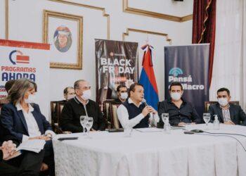 Herrera Ahuad encabezó el lanzamiento de una nueva edición del Black Friday de Posadas 1 2024