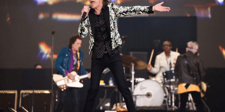 Mick Jagger cambió la letra de “Miss You” para dedicárselo a las argentinas en un show en Londres 1 2024