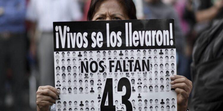 Detuvieron al exprocurador general por la desaparición de los 43 estudiantes de Ayotzinapa 1 2024