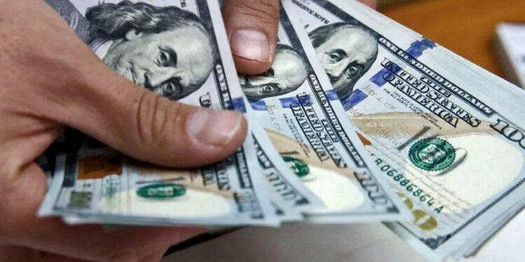 Dólar: la UIF pone la lupa sobre bancos y casas de cambio 1 2023