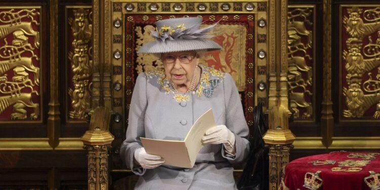 Isabel II, 70 años de reinado como testigo de guerras y escándalos familiares 1 2024