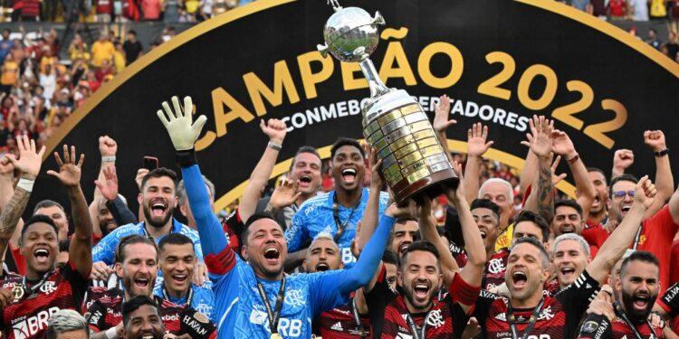 Flamengo ganó su tercera Copa Libertadores al vencer a Paranaense en la final 1 2024