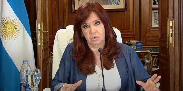 Cristina dijo que no será "candidata a nada" en 2023 y que la condenó la "mafia judicial" 1 2024