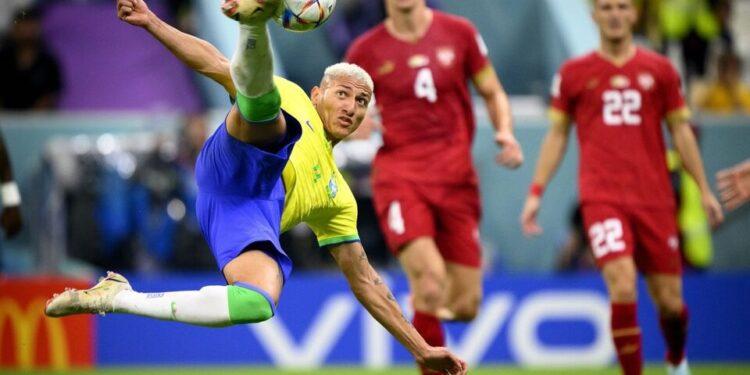 Qatar 2022: El gol de tijera del brasileño Richarlison fue elegido como el mejor del Mundial 1 2024