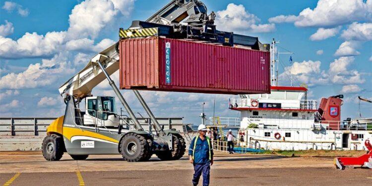 Este sábado parte la primera carga para exportación desde el puerto posadeño 1 2024