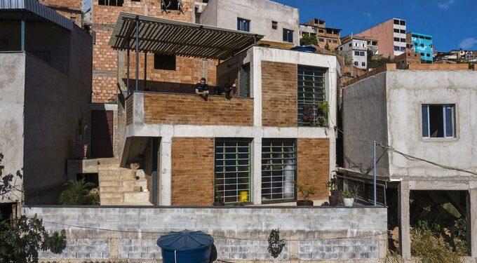 En una favela de Brasil, "una chabola de 66 m2" gana premio internacional de arquitectura 1 2024