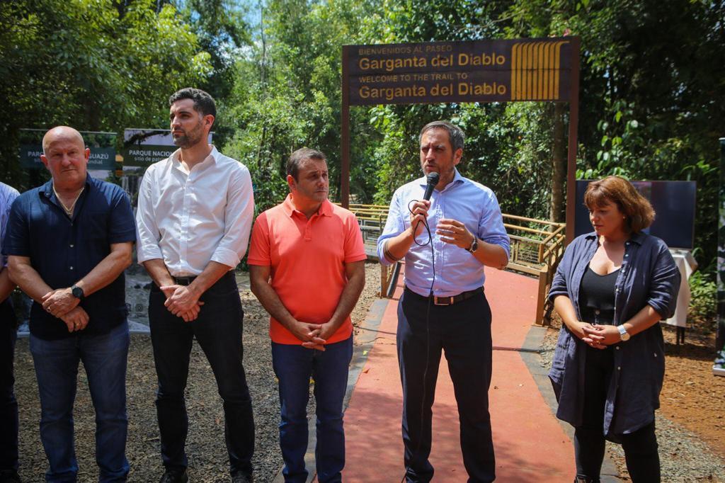Cabandié y Herrera Ahuad presentaron las nuevas pasarelas de la Garganta del Diablo del Parque Nacional Iguazú 2 2023