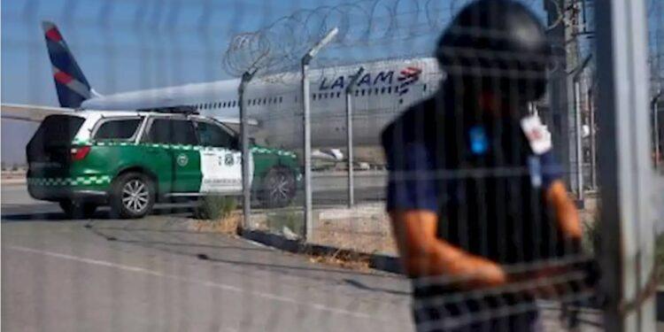 Intentaron robar un avión con 32 millones de dólares en el aeropuerto de Santiago de Chile 1 2024