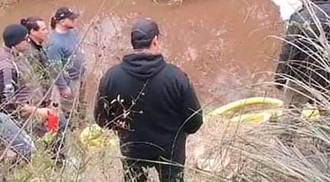 Los forenses creen que los huesos hallados en el río son de una mano y un pie humanos 1 2024