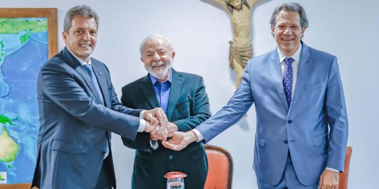 En su visita a Brasil, Massa se reunió con Lula con una agenda abultada 1 2023