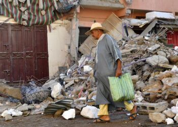 Buscan sobrevivientes en Marruecos tras el sismo que dejó más de 2.100 muertos 3 2023