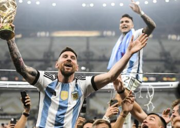 Lionel Messi y la atleta marplatense Belén Casetta compartieron el Olimpia de Oro 3 2024