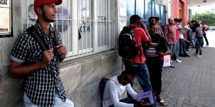 Brasil registró 7,5% de desempleo, el más bajo desde que gobernaba Rousseff 1 2024