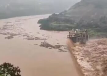 Inundaciones en el sur de Brasil: se rompió una represa y evacúan la zona por el riesgo de derrumbe 5 2024